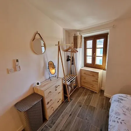 Duplex Dans Maison De Village كانيو سور مير